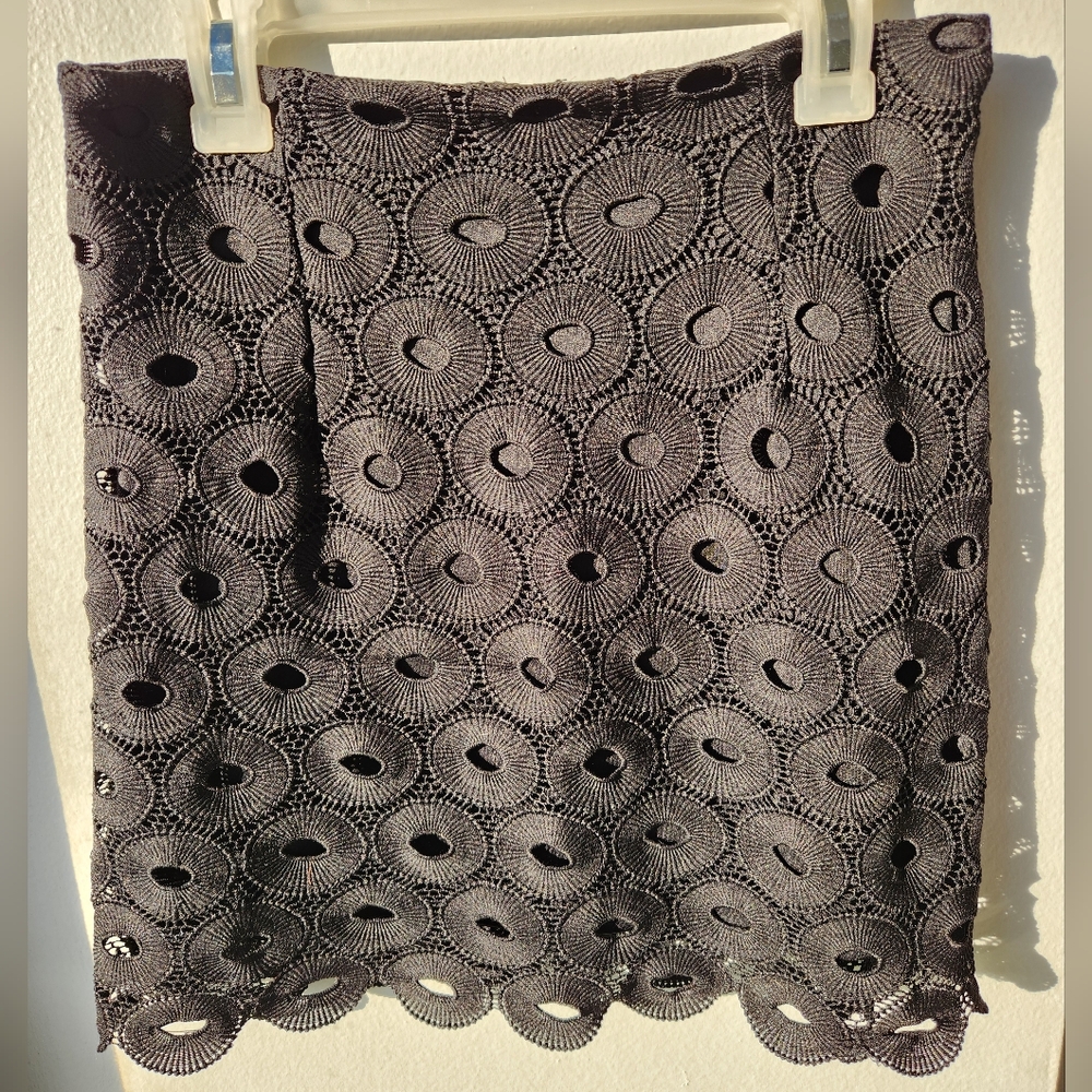 House of Three crochet black skirt size 8